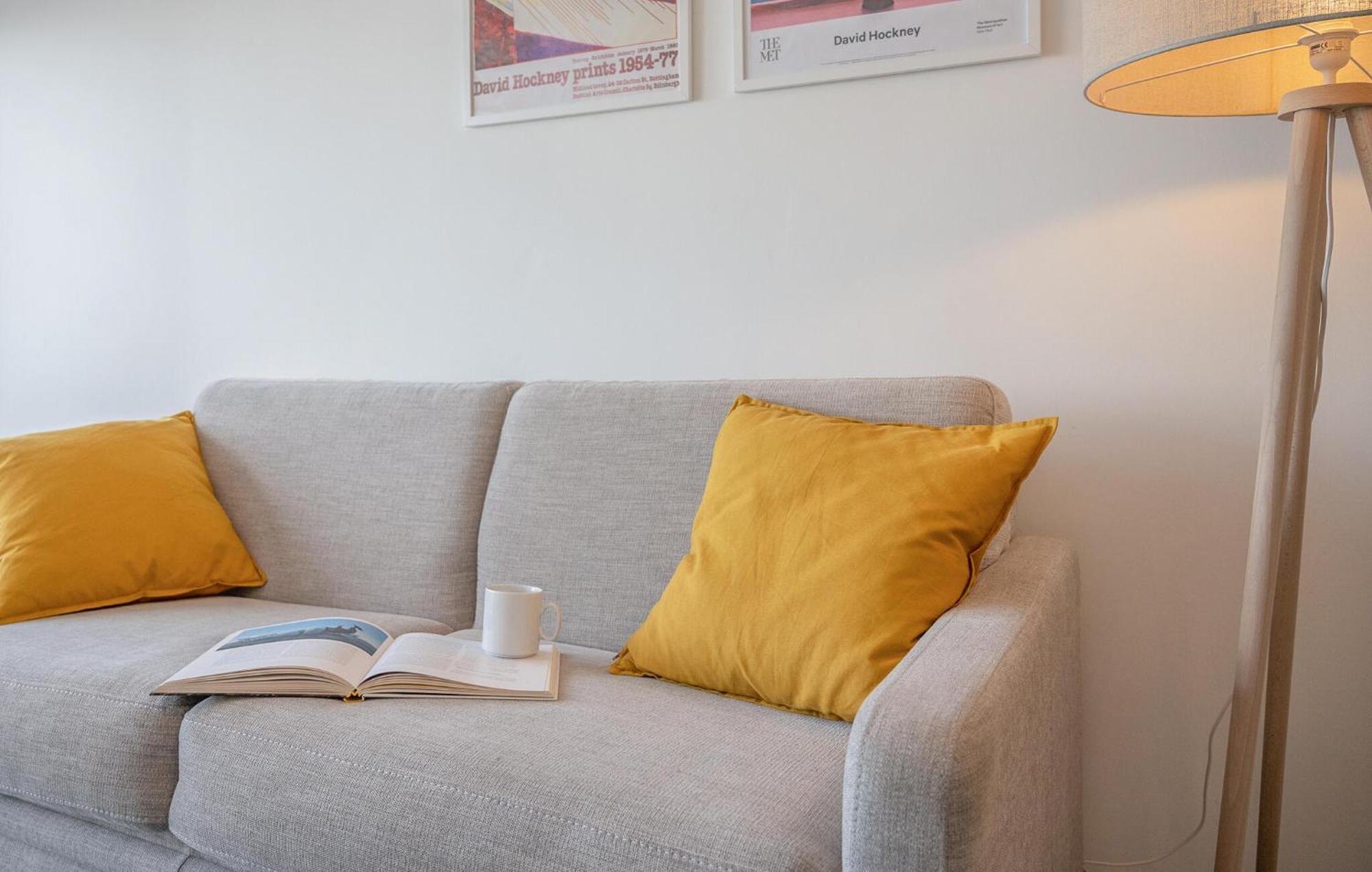 1 Bedroom Awesome In *